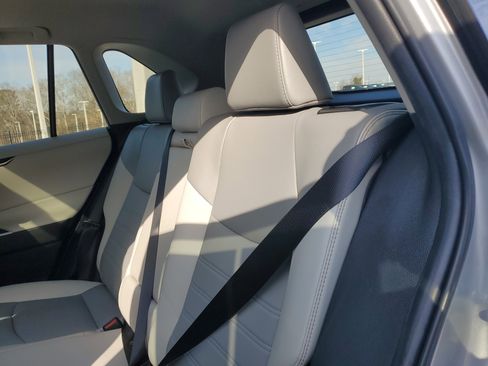 Used 2023 Toyota RAV4 XLE Premium image 13