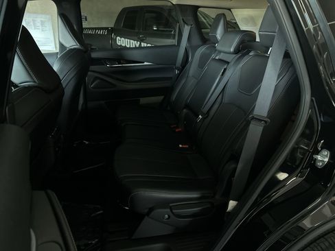 Used 2024 INFINITI QX60 Pure image 25