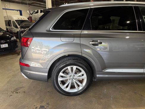 Used 2019 Audi Q7 3.0T Premium Plus AWD/4WD image 15