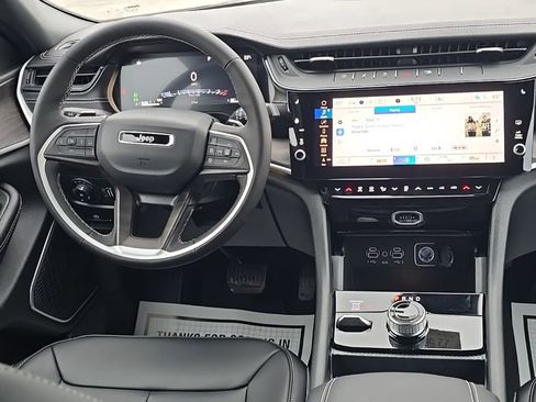New 2026 Jeep Grand Cherokee L Limited AWD/4WD image 25
