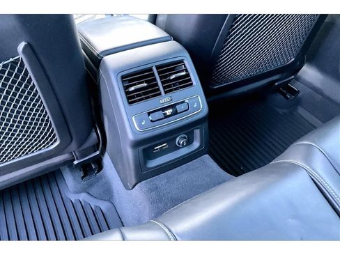 Used 2019 Audi S4 Prestige w/ Prestige Package AWD/4WD image 13