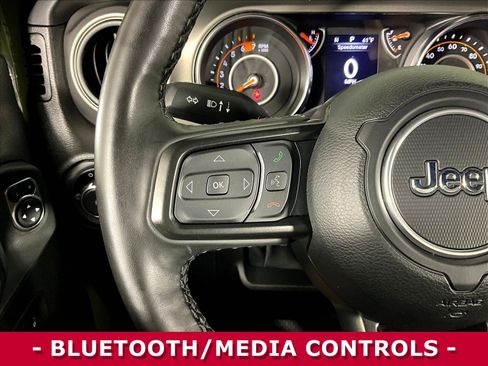 Used 2022 Jeep Wrangler Unlimited Sport AWD/4WD image 11