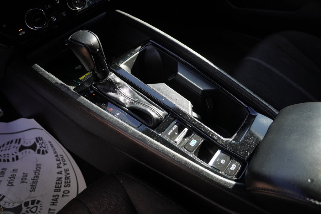 Used 2025 Honda Accord Sport image 27