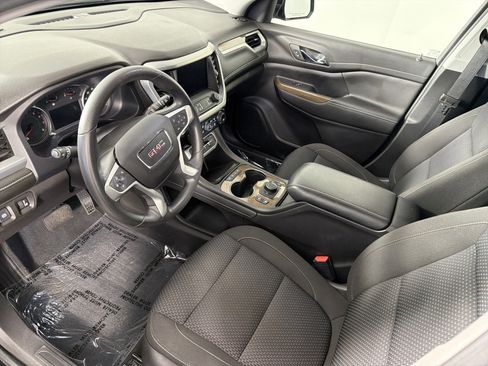Used 2022 GMC Acadia SLE w/ Driver Convenience Package FWD image 12