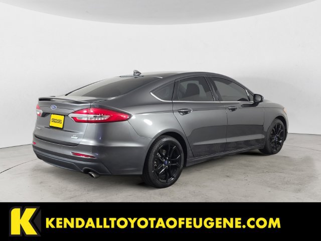 Used 2019 Ford Fusion SE w/ Equipment Group 151A FWD image 5