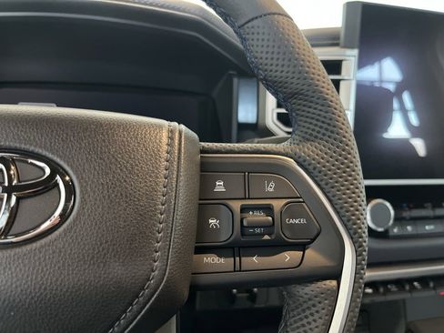 New 2026 Toyota Tundra Limited AWD/4WD image 8
