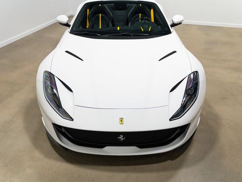 Used 2022 Ferrari 812 GTS RWD image 12