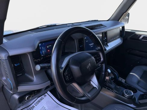 Used 2024 Ford Bronco Black Diamond AWD/4WD image 37