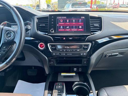 Used 2023 Honda Ridgeline Black Edition image 25