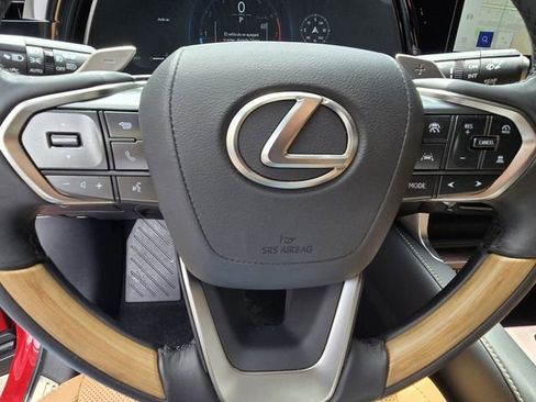 Used 2025 Lexus RX 350 Premium image 29