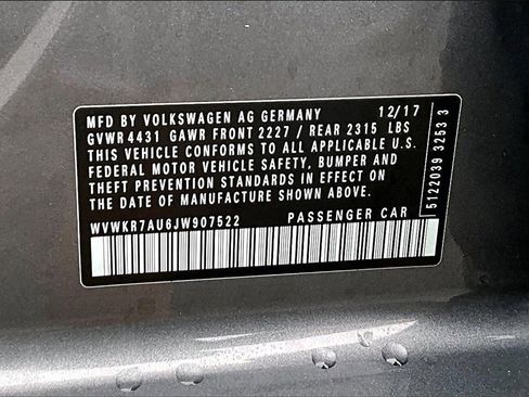 Used 2018 Volkswagen e-Golf SE w/ DC Fast Charging Package image 35