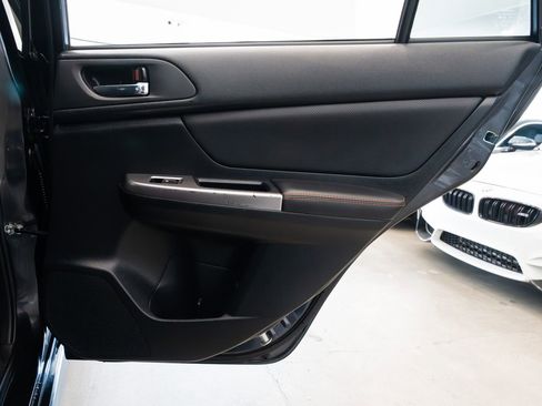 Used 2016 Subaru Crosstrek 2.0i Limited image 21