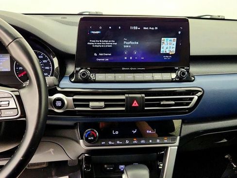 Used 2023 Kia Seltos S w/ Navigation Package AWD/4WD image 16
