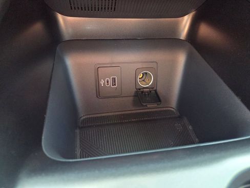 Used 2026 Ford Explorer Tremor w/ Tremor Ultimate Package AWD/4WD image 30