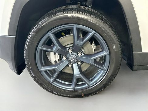 New 2026 Jeep Cherokee Limited AWD/4WD image 17