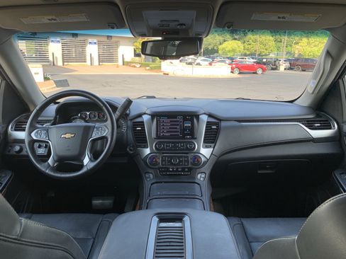 Used 2015 Chevrolet Suburban LTZ AWD/4WD image 30