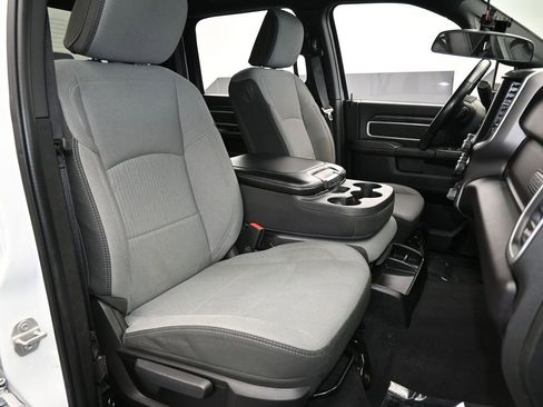 Used 2024 RAM 2500 Big Horn w/ Off Road Package image 41