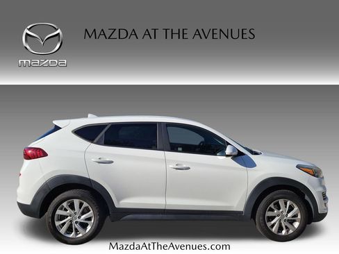 Used 2019 Hyundai Tucson SE image 16