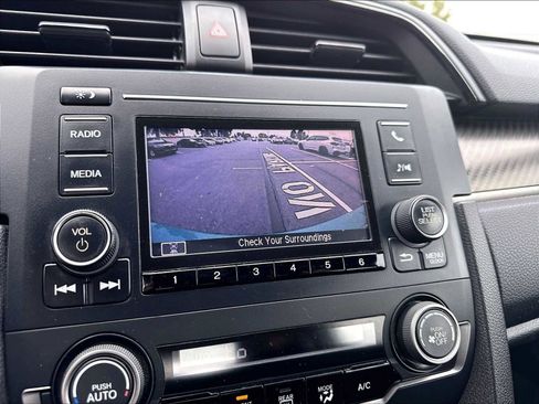 Used 2018 Honda Civic Sport image 23