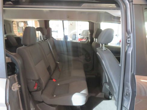 Used 2016 Ford Transit Connect XL image 19