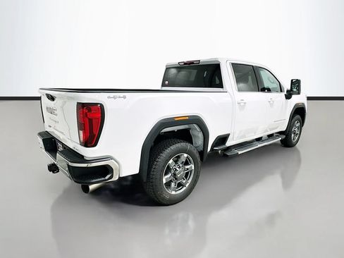 New 2026 GMC Sierra 2500 SLE AWD/4WD image 7