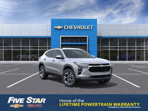 New 2026 Chevrolet Trax LT w/ Driver Confidence Package FWD image 1