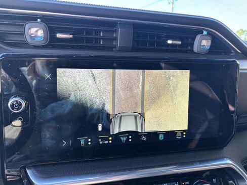 Used 2022 GMC Sierra 1500 Denali image 13