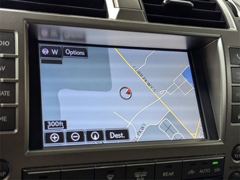 Used 2020 Lexus GX 460 Luxury w/ Accessory Package image 16