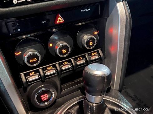 Used 2018 Toyota 86 image 20