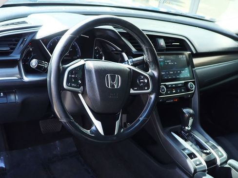 Used 2019 Honda Civic EX image 38
