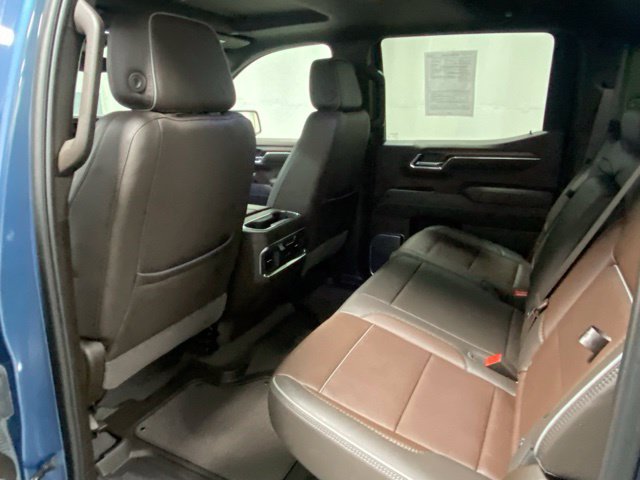 Used 2024 GMC Sierra 1500 Denali w/ Denali Reserve Package AWD/4WD image 12