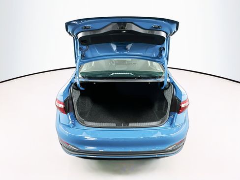 Used 2025 Volkswagen Jetta S FWD image 27