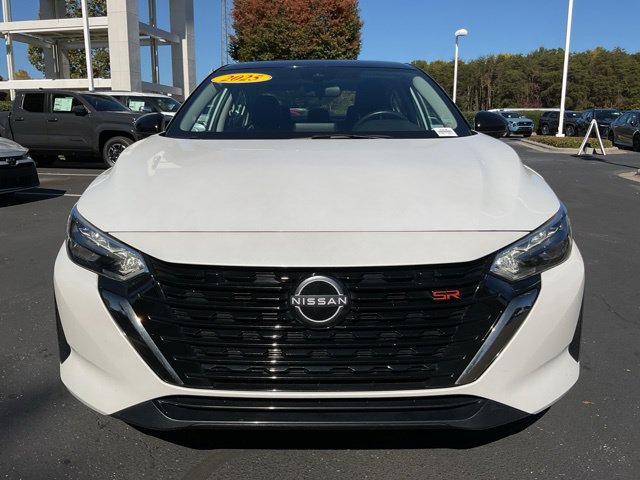 Used 2025 Nissan Sentra SR w/ SR Premium Package FWD image 4