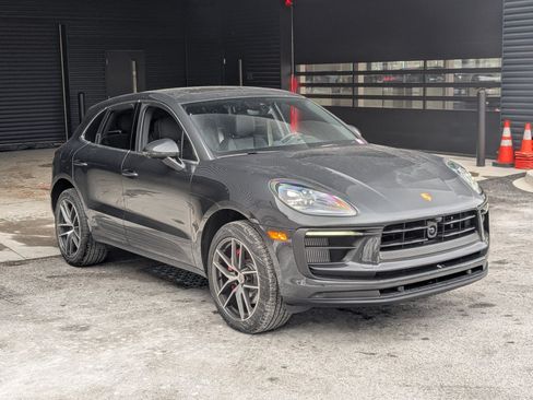 Certified 2026 Porsche Macan S AWD/4WD image 7