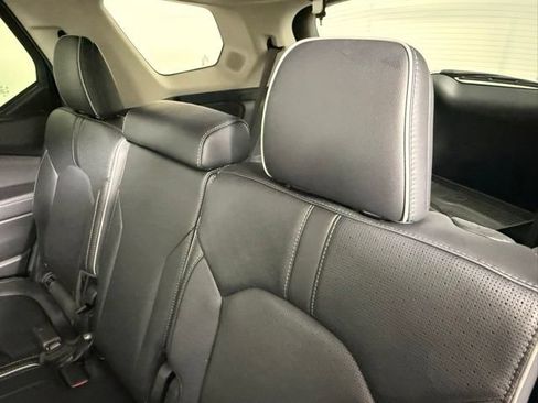 Used 2024 Honda Pilot Elite image 39