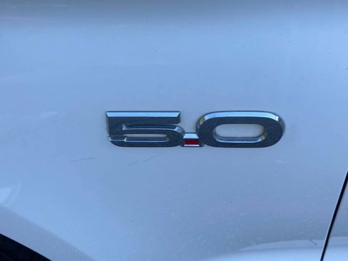 Used 2018 Ford Mustang GT Premium RWD image 11