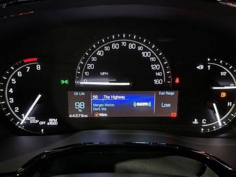 Used 2019 Cadillac XT5 FWD image 17