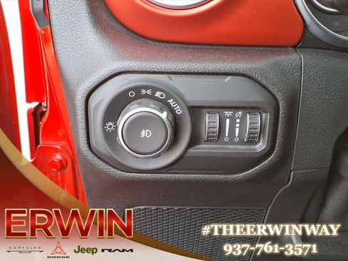 Certified 2021 Jeep Wrangler Unlimited Rubicon image 16