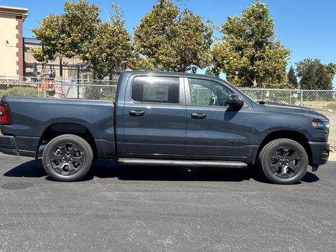 New 2026 RAM 1500 Express AWD/4WD image 2