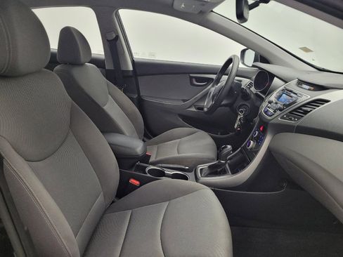 Used 2016 Hyundai Elantra SE FWD image 21