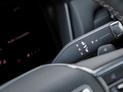 New 2026 GMC Terrain AT4 w/ Convenience Package III image 32