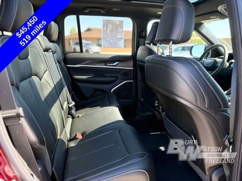 Used 2026 Jeep Grand Cherokee Limited AWD/4WD image 25