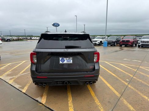 Used 2020 Ford Explorer ST w/ Premium Technology Package AWD/4WD image 6