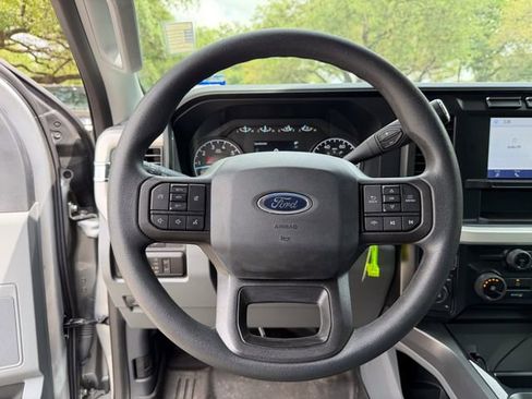 Used 2024 Ford F250 XLT w/ FX4 Off-Road Package image 10