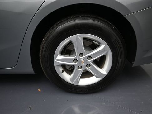 Certified 2024 Chevrolet Malibu LT image 9