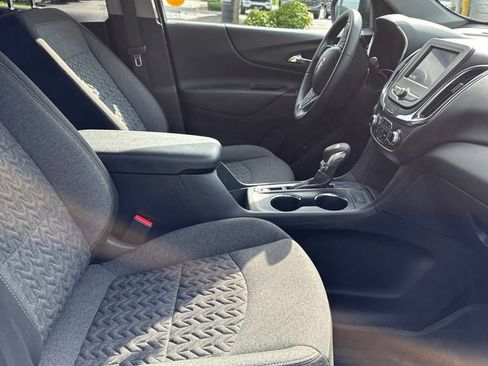 Certified 2024 Chevrolet Equinox LT w/ LPO, Floor Liner Package FWD image 10