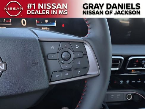 New 2026 Nissan Sentra SR w/ Floor Mat Package FWD image 15