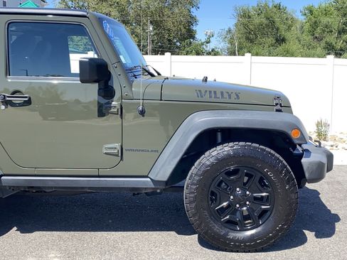 Used 2015 Jeep Wrangler Sport AWD/4WD image 8