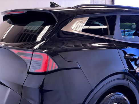 Certified 2026 Kia Sportage EX w/ EX Panorama Roof Package FWD image 10