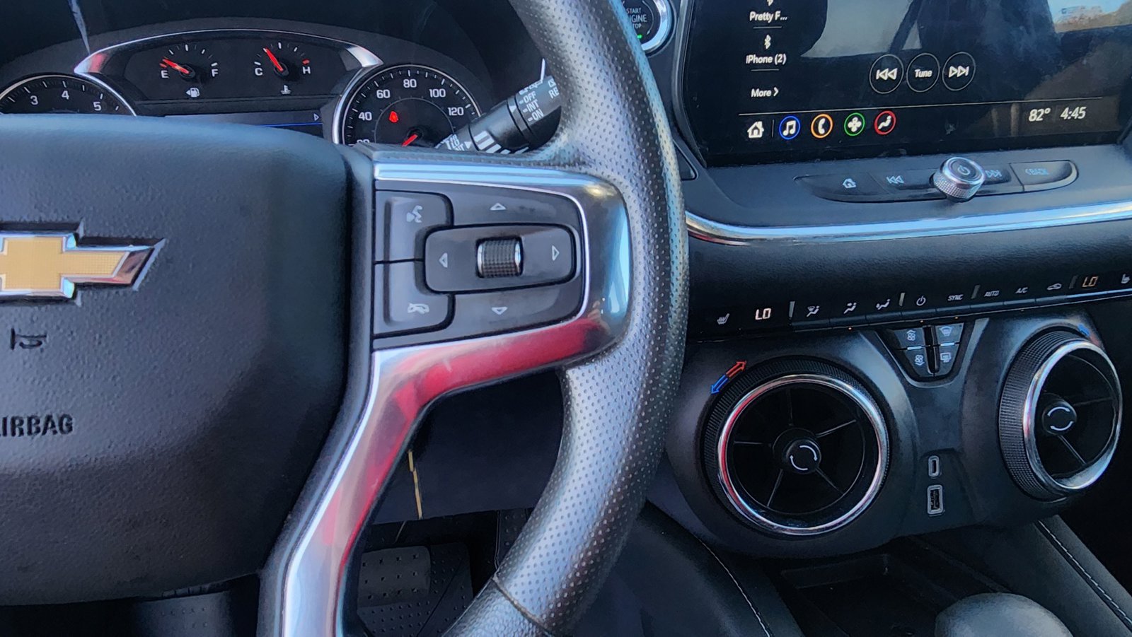 Used 2024 Chevrolet Blazer LT w/ Convenience Package FWD image 18